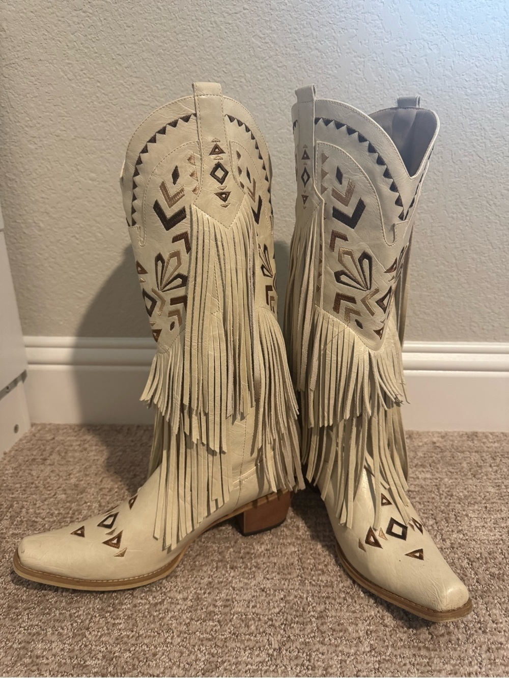Women’s Fringe Western Boots - Fashion Cream Embroidered Style Boots